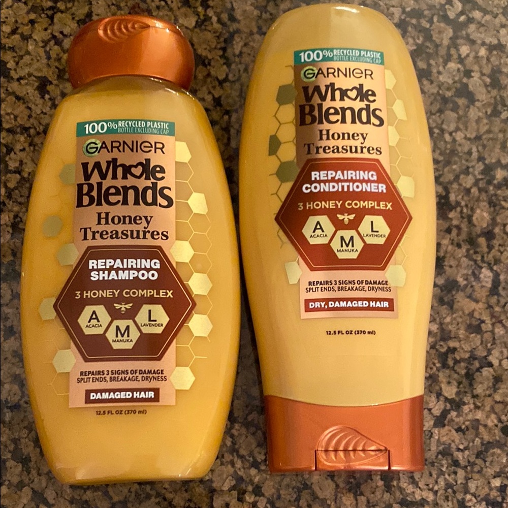 Garnier Whole Blends Honey Treasures Shampoo and Conditioner Set